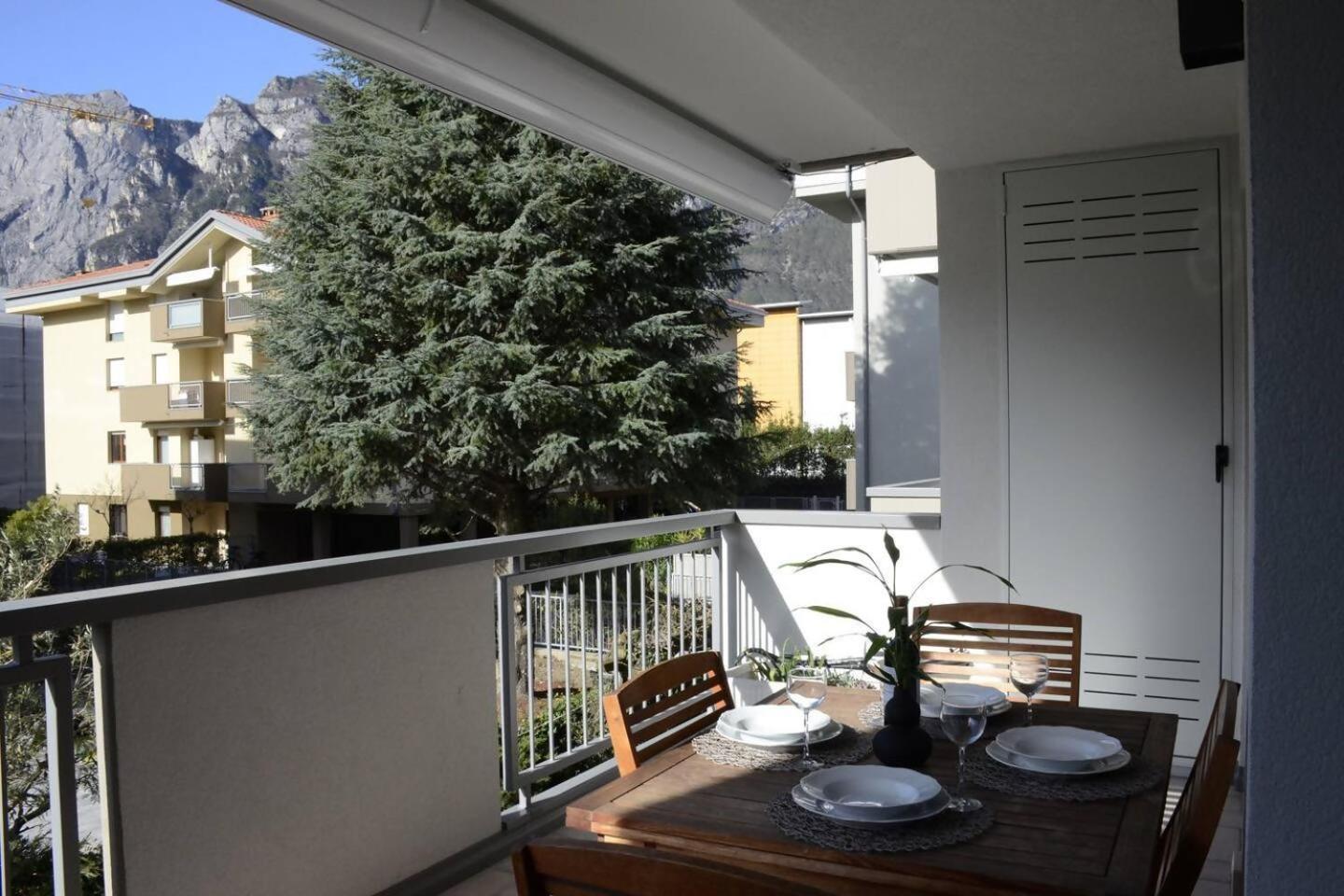 Appartamento Peler13 Con Balcone E Parcheggio ريفا ديل غاردا المظهر الخارجي الصورة