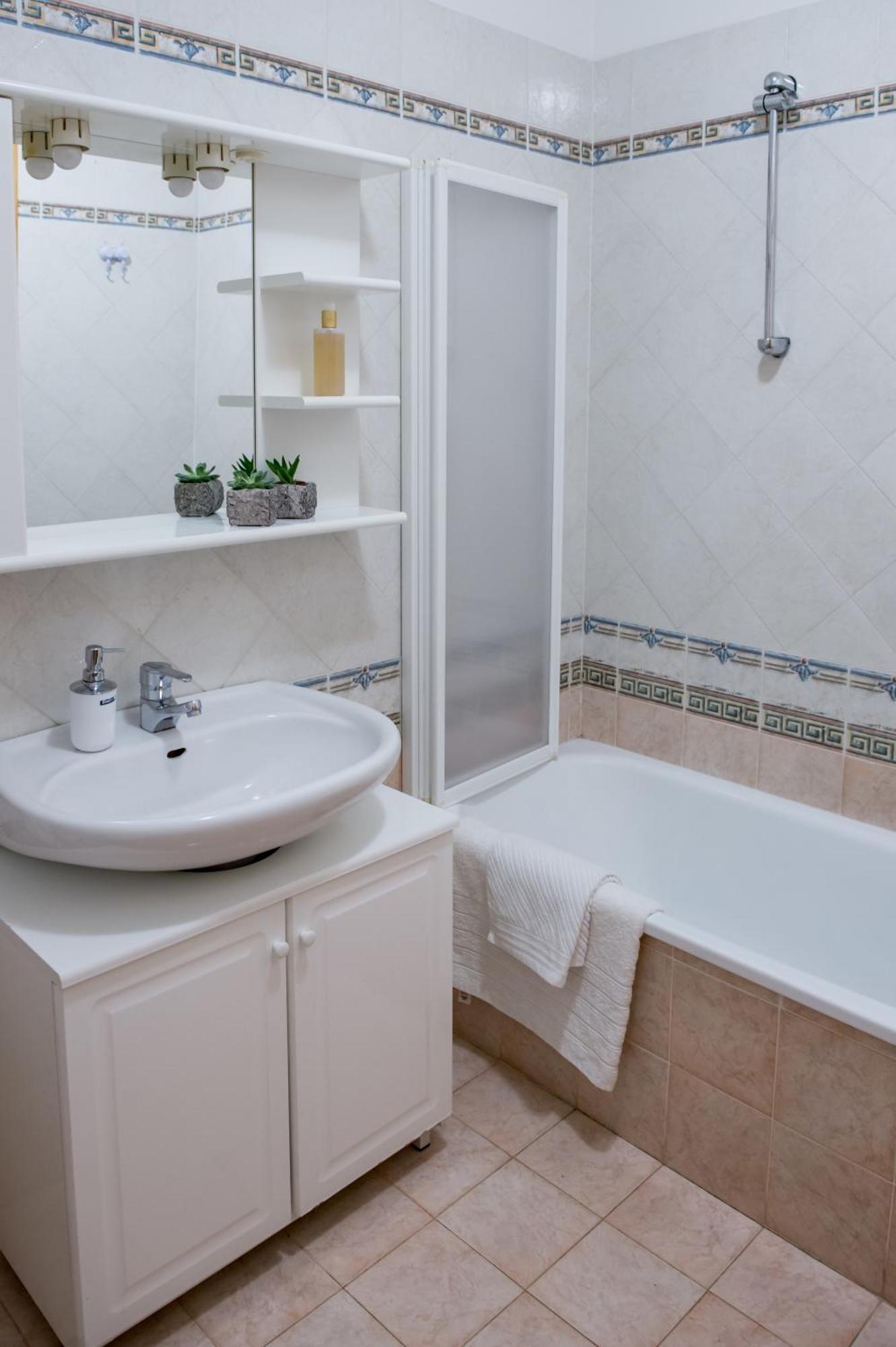 Appartamento Peler13 Con Balcone E Parcheggio ريفا ديل غاردا المظهر الخارجي الصورة