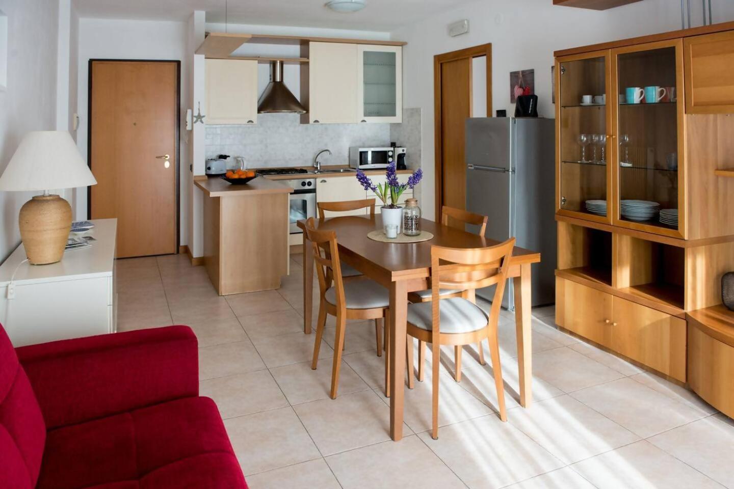 Appartamento Peler13 Con Balcone E Parcheggio ريفا ديل غاردا المظهر الخارجي الصورة
