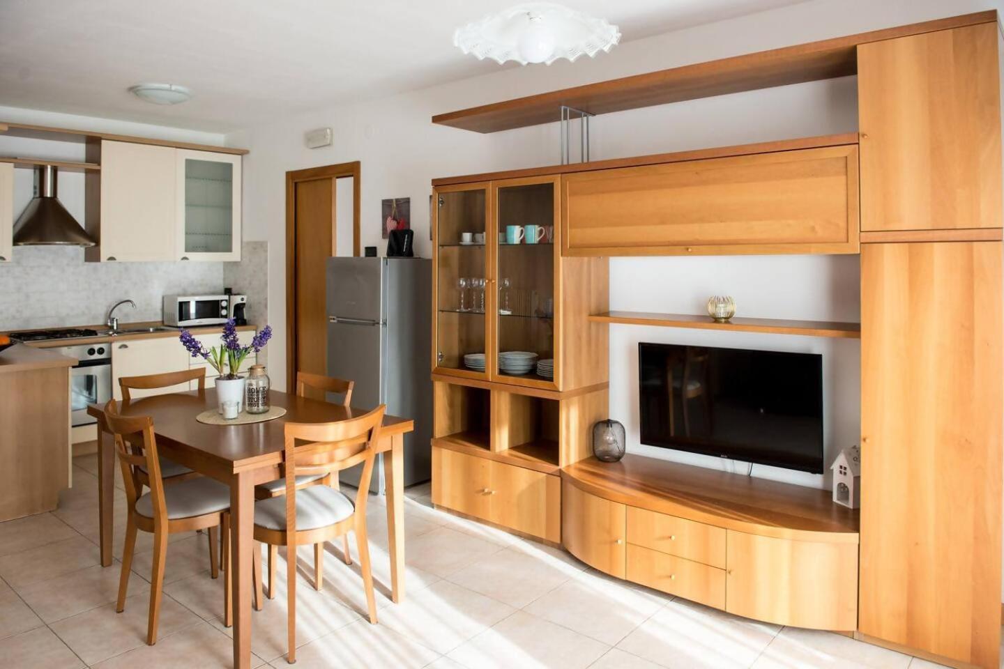 Appartamento Peler13 Con Balcone E Parcheggio ريفا ديل غاردا المظهر الخارجي الصورة