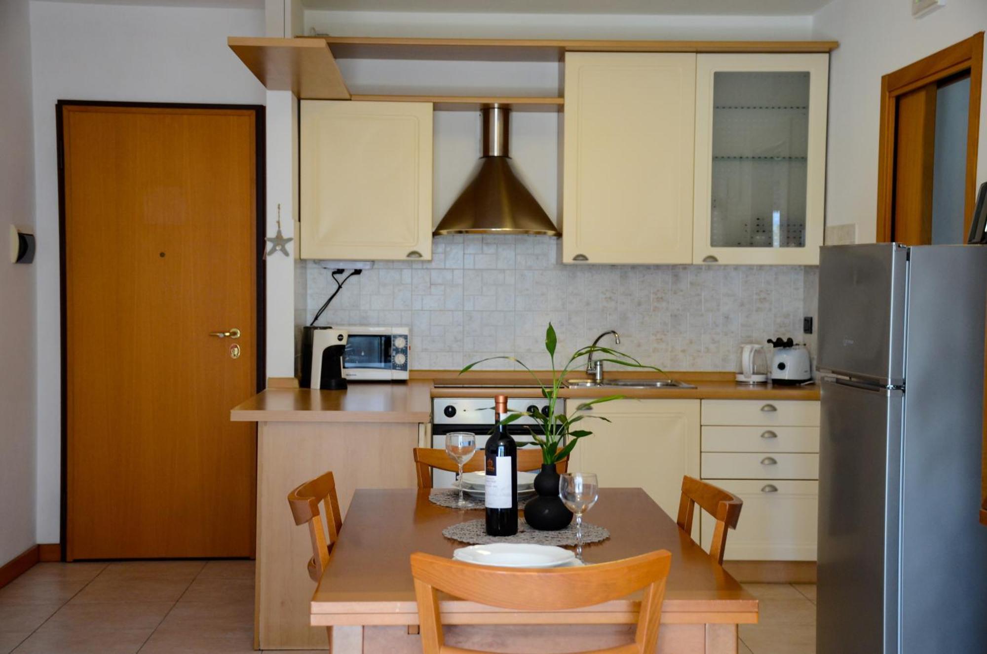 Appartamento Peler13 Con Balcone E Parcheggio ريفا ديل غاردا المظهر الخارجي الصورة